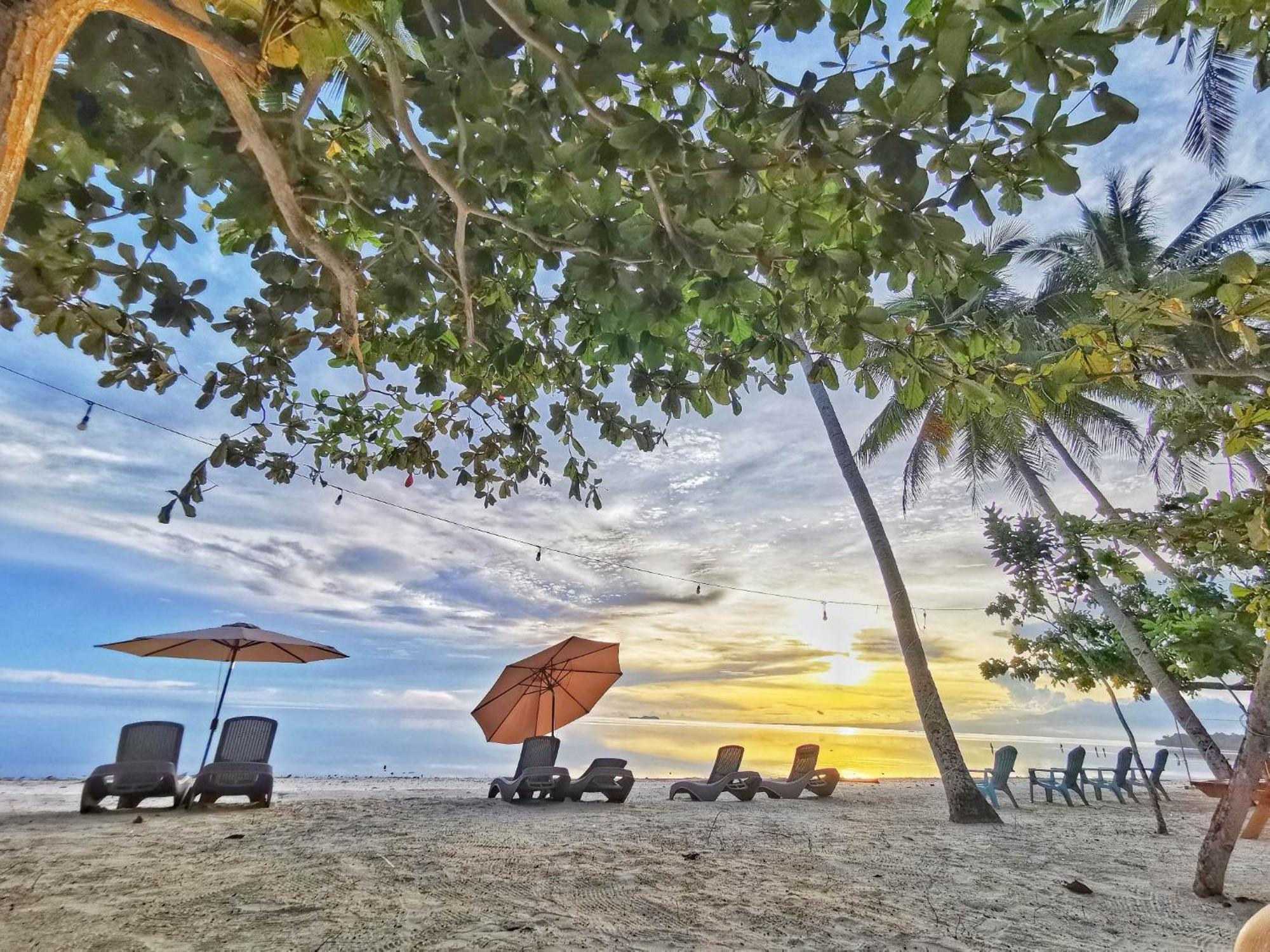 Siquijor Glamping Village San Juan  Kültér fotó